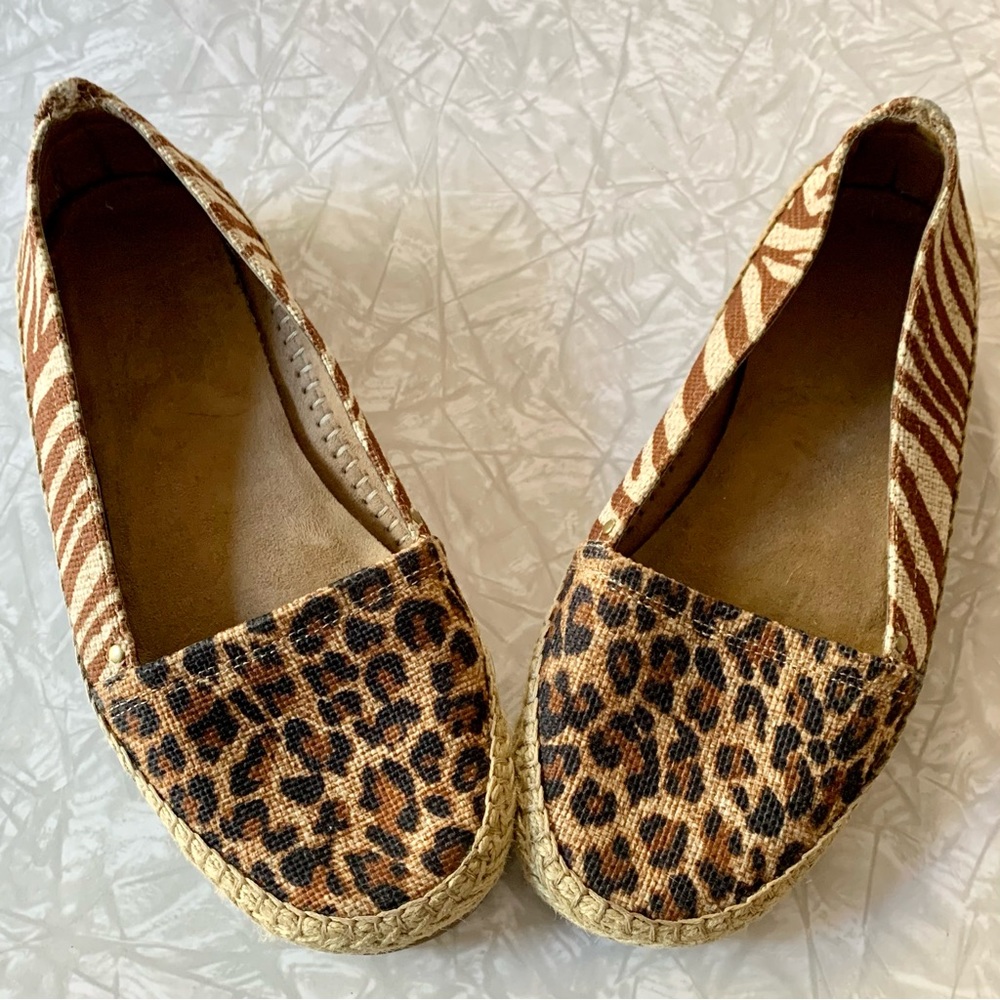 Aerosoles Stitch N Turn Solitaire Mixed Animal Print Slip-On Flat 7